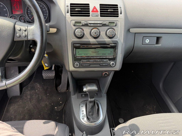 Volkswagen Touran 1.4TSi 125kW 7míst*V Příp 2009