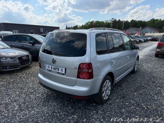 Volkswagen Touran 1.4TSi 125kW 7míst*V Příp 2009