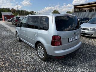 Volkswagen Touran 1.4TSi 125kW 7míst*V Příp 2009