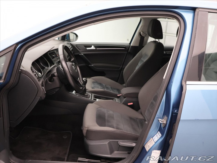Volkswagen Golf 1,6 TDI 77kW Comfortline 2015