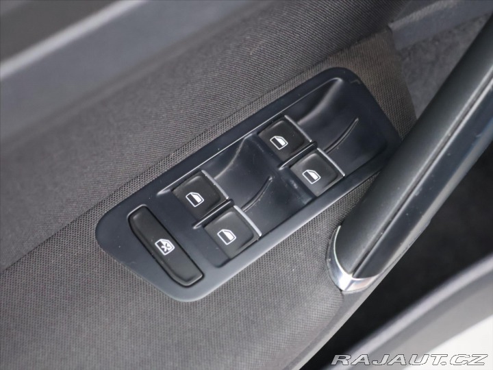 Volkswagen Golf 1,6 TDI 77kW Comfortline 2015