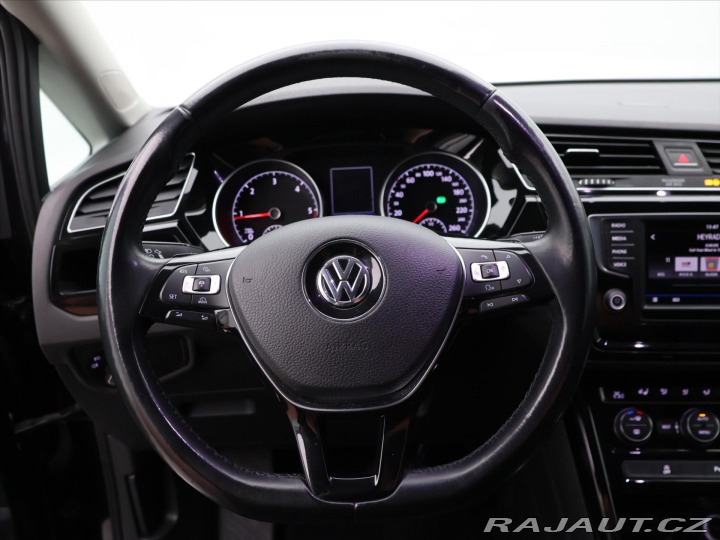 Volkswagen Touran 2,0 TDI 110kW Highline DS 2016