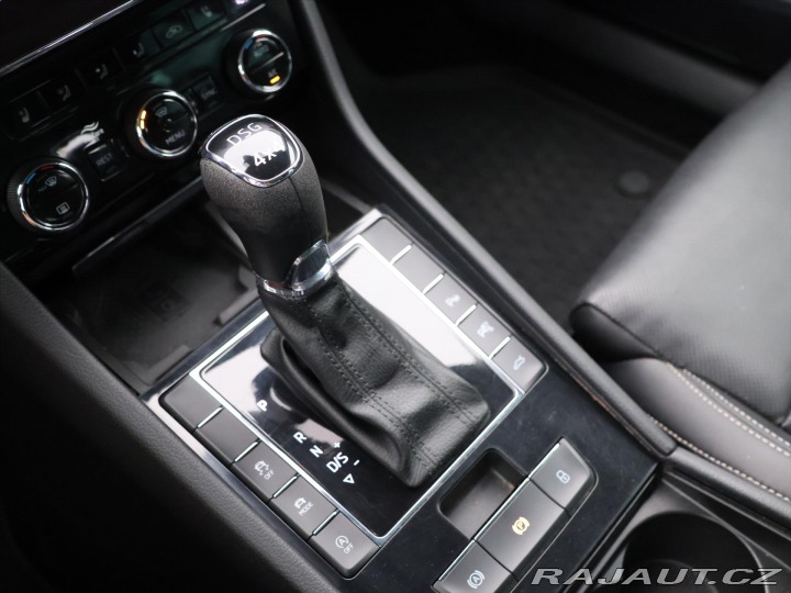 Škoda Superb 2,0 TSI 200kW DSG 4x4 L&a 2020