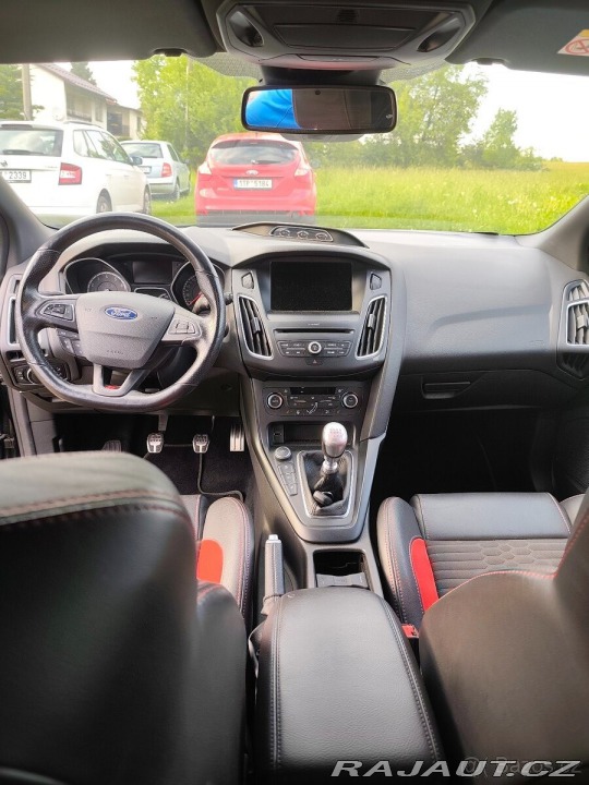 Ford Focus st 184kw benzín rv.2018 2018