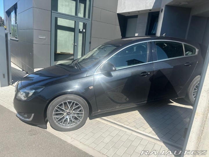 Opel Insignia 2,0   CDTi /Automat/4×4 2016