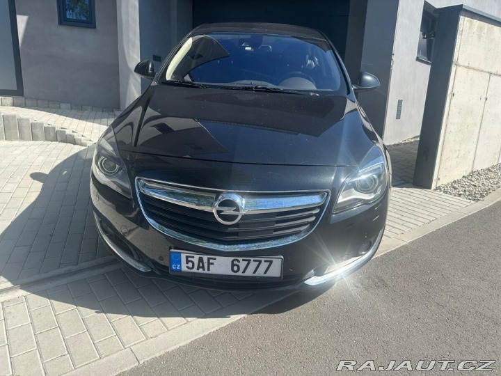 Opel Insignia 2,0   CDTi /Automat/4×4 2016