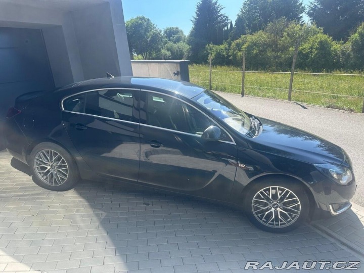 Opel Insignia 2,0   CDTi /Automat/4×4 2016