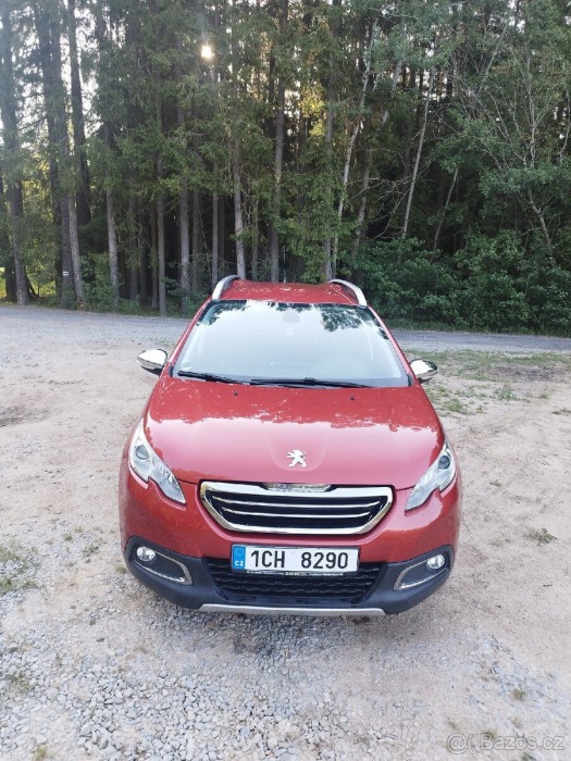 Peugeot 2008 2,0 i. 81 kW.
