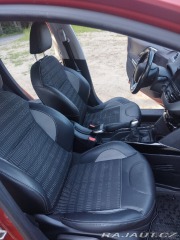 Peugeot 2008 2,0 i. 81 kW. 1800