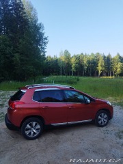 Peugeot 2008 2,0 i. 81 kW. 1800