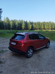 Peugeot 2008 2,0 i. 81 kW. 1800