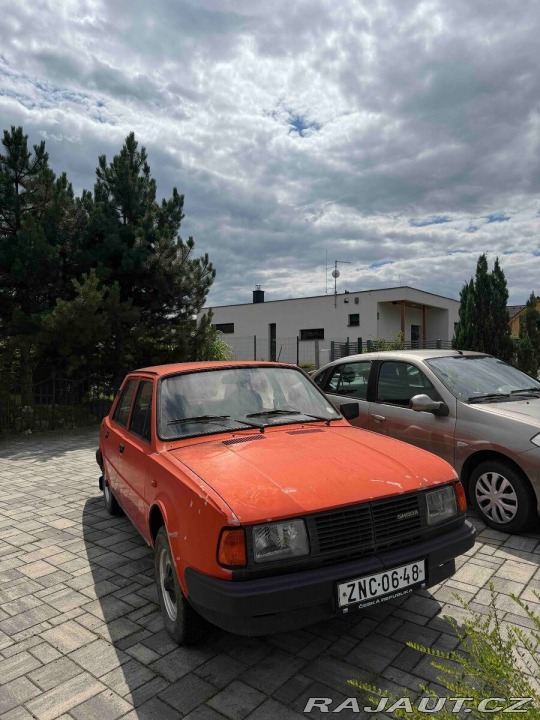 Škoda 120 LS r.v.84 2 majitel 1800