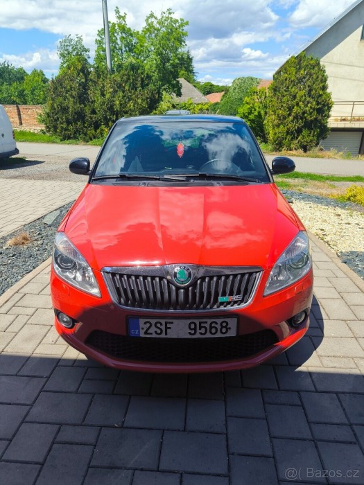 Škoda Fabia 1,4 II RS TSI DSG