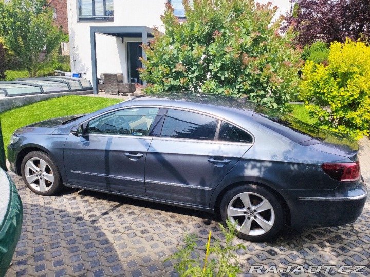 Volkswagen CC 2,0 TDI 103kW 4x4, šedá 2013