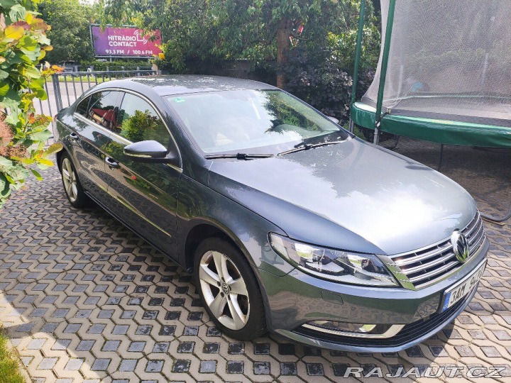 Volkswagen CC 2,0 TDI 103kW 4x4, šedá 2013