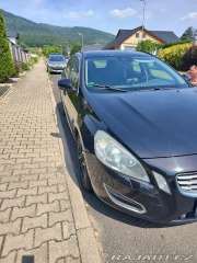 Volvo V60 2,0 100kW rok v.2013 AU 2013