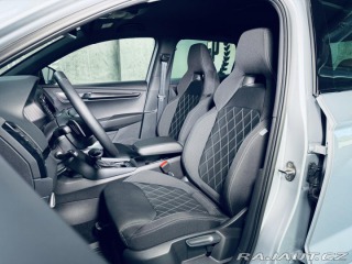 Škoda Karoq 1.5TSI*SPORT*360*5.LET.ZÁ 2025