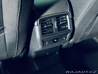 Škoda Karoq 1.5TSI*SPORT*360*5.LET.ZÁ 2025