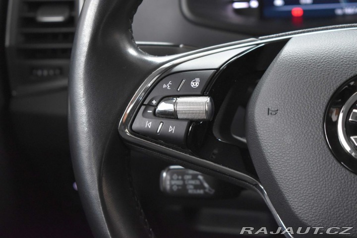 Škoda Karoq 2.0TDI*MANUÁL*ACC*KAMERA* 2022