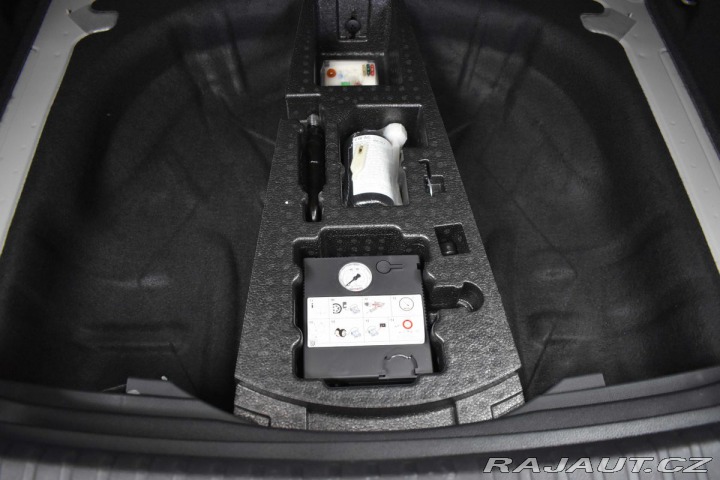 Škoda Karoq 2.0TDI*MANUÁL*ACC*KAMERA* 2022