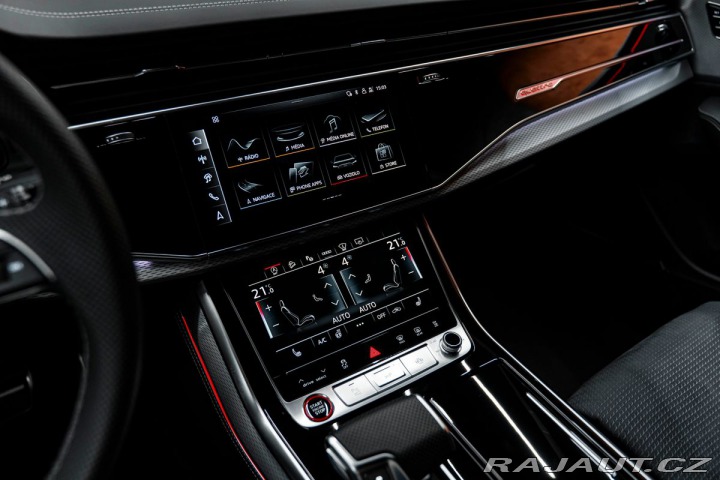 Audi SQ8 2024