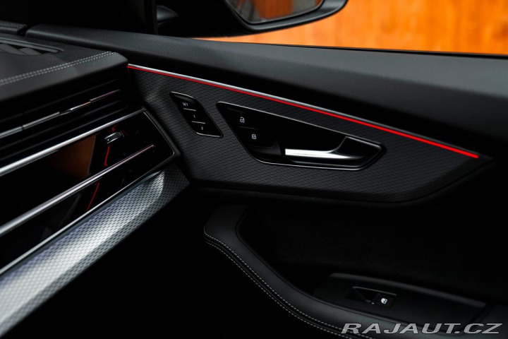 Audi SQ8 2024