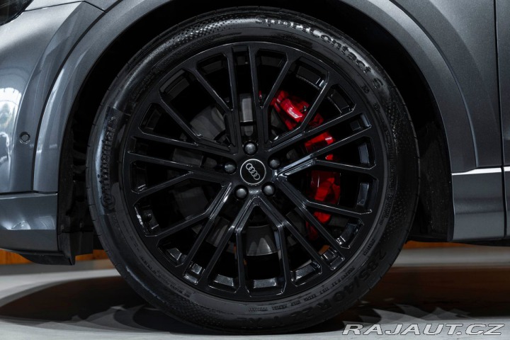 Audi SQ8 2024