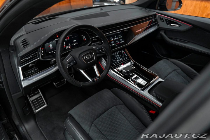 Audi SQ8 2024
