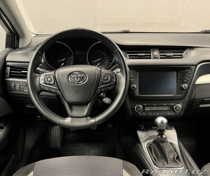 Toyota Avensis 2.0 D-4D ACTIVE TREND 2016