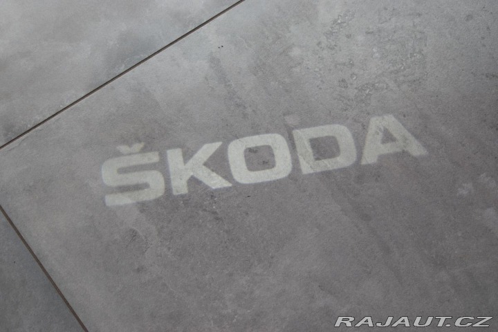 Škoda Karoq 1.5 TSI STYLE*TAŽNÉ*DPH*Č 2021