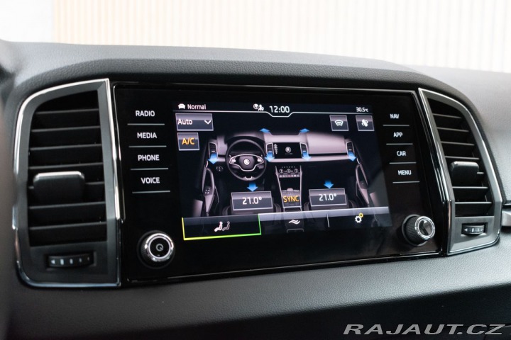 Škoda Karoq 1.5 TSI STYLE*TAŽNÉ*DPH*Č 2021