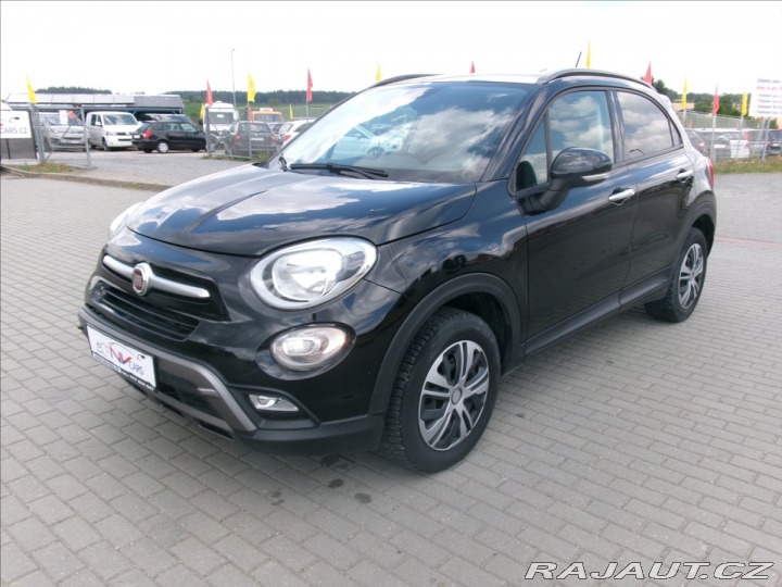 Fiat 500X 1,4 i 103kw Klima,ESP,odp 2015