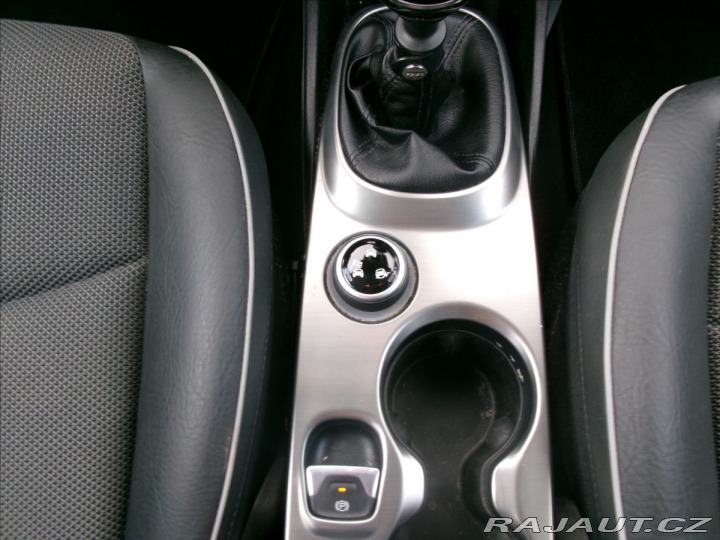 Fiat 500X 1,4 i 103kw Klima,ESP,odp 2015