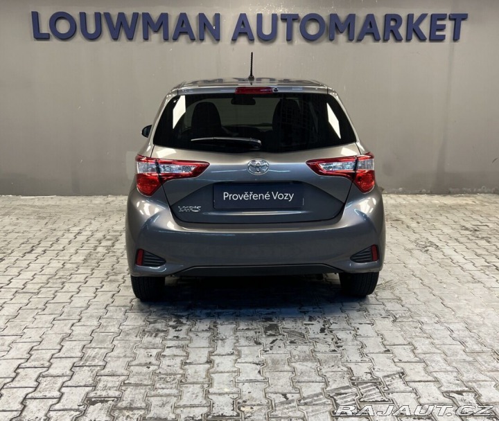 Toyota Yaris 1.5 AT ACTIVE TREND 2018