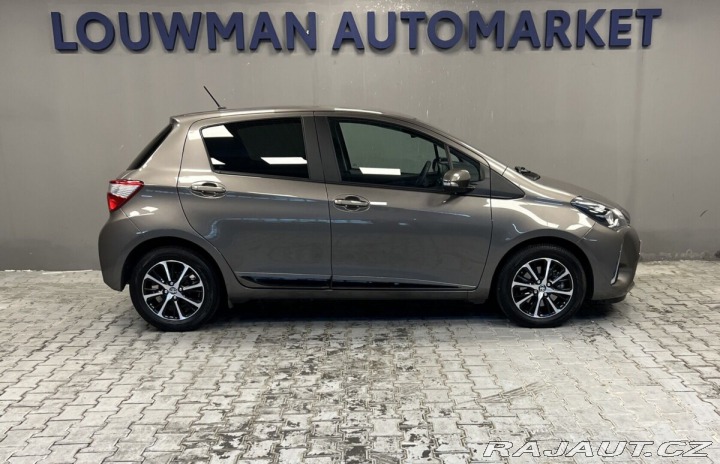 Toyota Yaris 1.5 AT ACTIVE TREND 2018