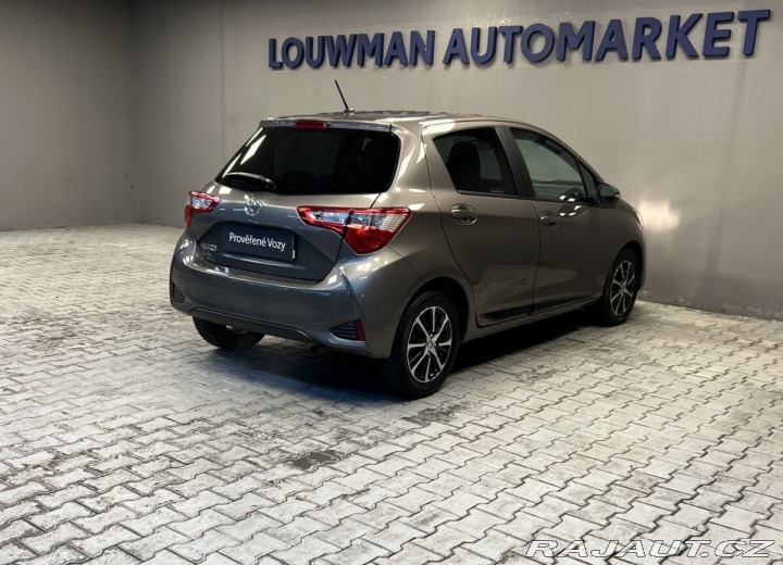 Toyota Yaris 1.5 AT ACTIVE TREND 2018