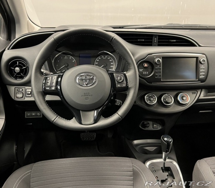 Toyota Yaris 1.5 AT ACTIVE TREND 2018