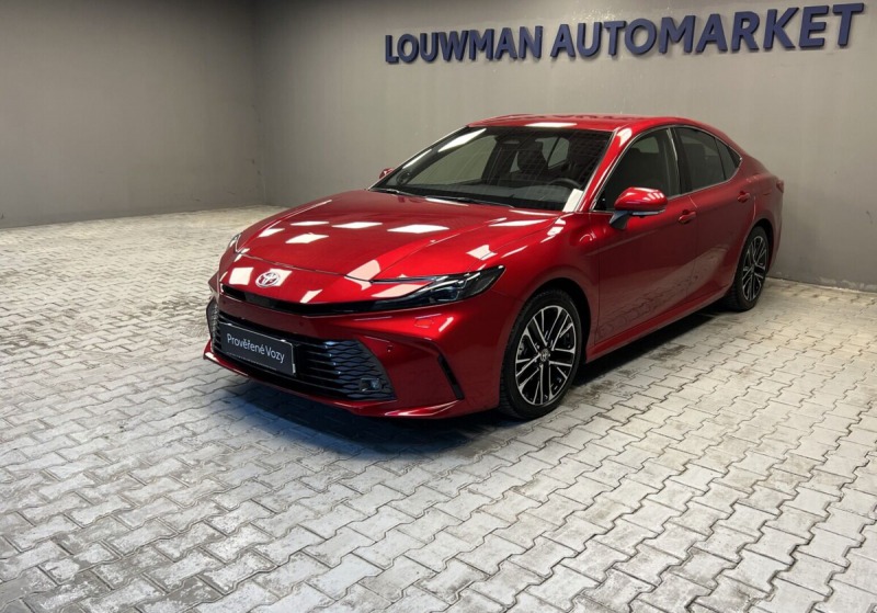 Toyota Camry 2.5 Hybrid AT EXECUTIVE