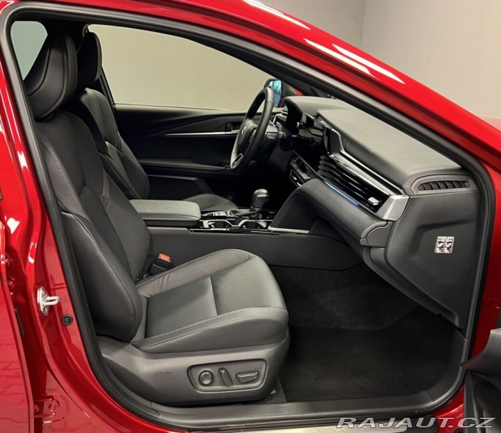 Toyota Camry 2.5 Hybrid AT EXECUTIVE 2025