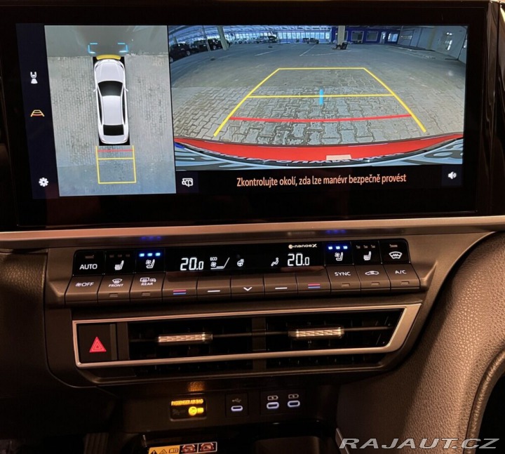Toyota Camry 2.5 Hybrid AT EXECUTIVE 2025