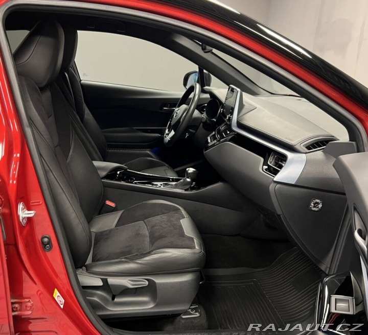 Toyota C-HR 2.0 Hybrid AT SELECTION 2020
