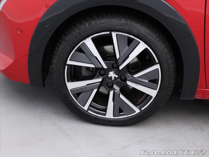 Peugeot 208 1,2 PureTech 74kW GT DPH 2022