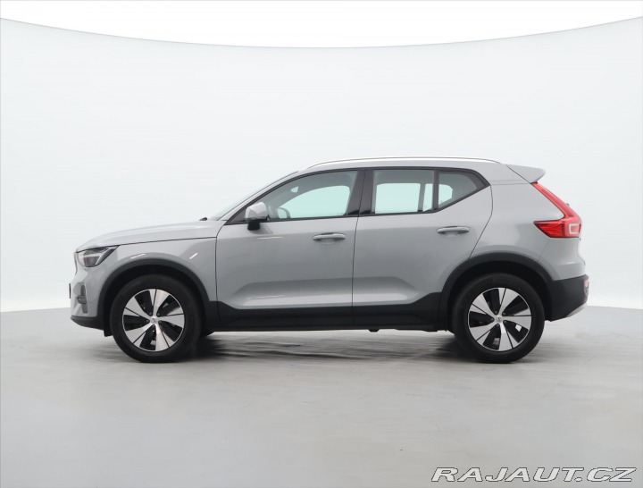 Volvo XC40 2.0 B3 120kW Core DCT CZ 2025