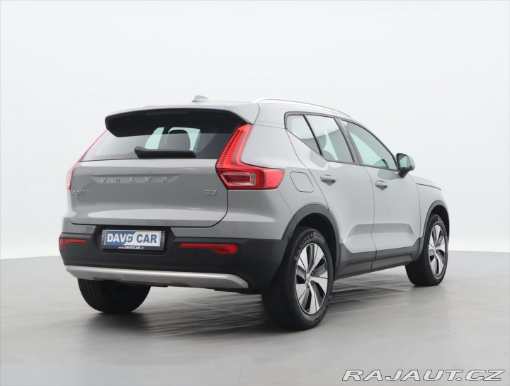 Volvo XC40 2.0 B3 120kW Core DCT CZ 2025