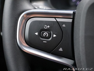 Volvo XC40 2.0 B3 120kW Core DCT CZ 2025