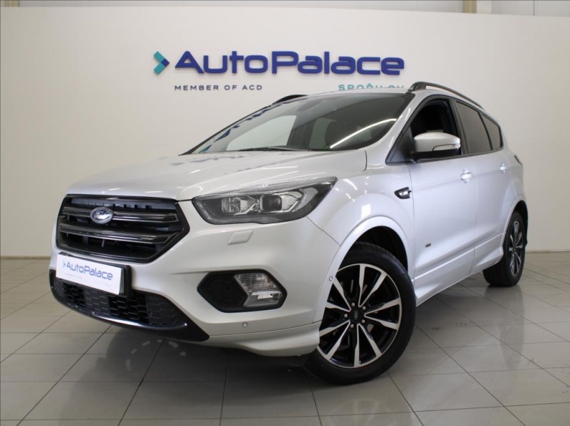 Ford Kuga 2,0 EBlue 132kW 4x4 AT ST