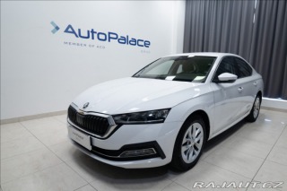 Škoda Octavia 2,0 TDI ČR KEYLESS VÝHŘEV 2023