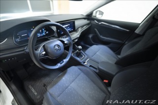 Škoda Octavia 2,0 TDI ČR KEYLESS VÝHŘEV 2023