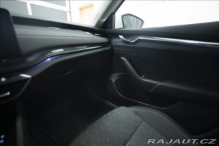 Škoda Octavia 2,0 TDI ČR KEYLESS VÝHŘEV 2023