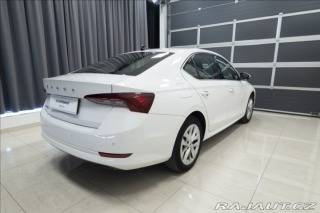 Škoda Octavia 2,0 TDI ČR KEYLESS VÝHŘEV 2023
